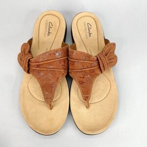 Clarks Womens 9M Laurieann Rae Sandals Shoes Brown Thong Flip Flop Comfort Wedge
